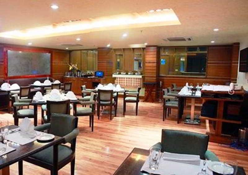 Comfort Inn Gsk Amritsar Exterior photo